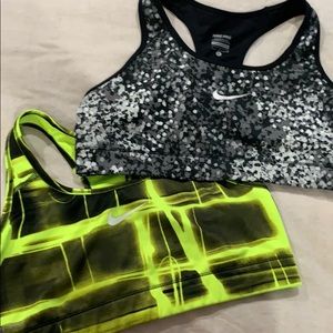 2 NIKE PRO SPORTS BRAS